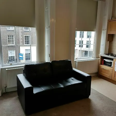 Leeson Street Apartment *